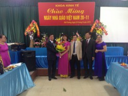 Khoa Kinh tế chào mừng ngày Nhà giáo Việt Nam
