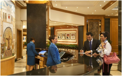 Các nhân tố ảnh hưởng đến chất lượng dịch vụ khách sạn